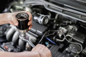 Tips to take off a stuck filter